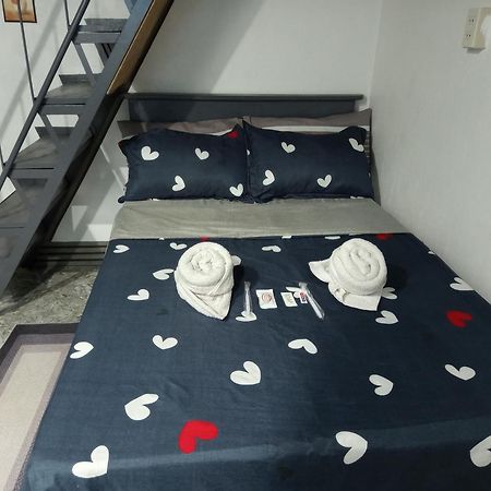 Sarah'S Garden Bnb & Spa Bed & Breakfast Clarin  Exterior photo